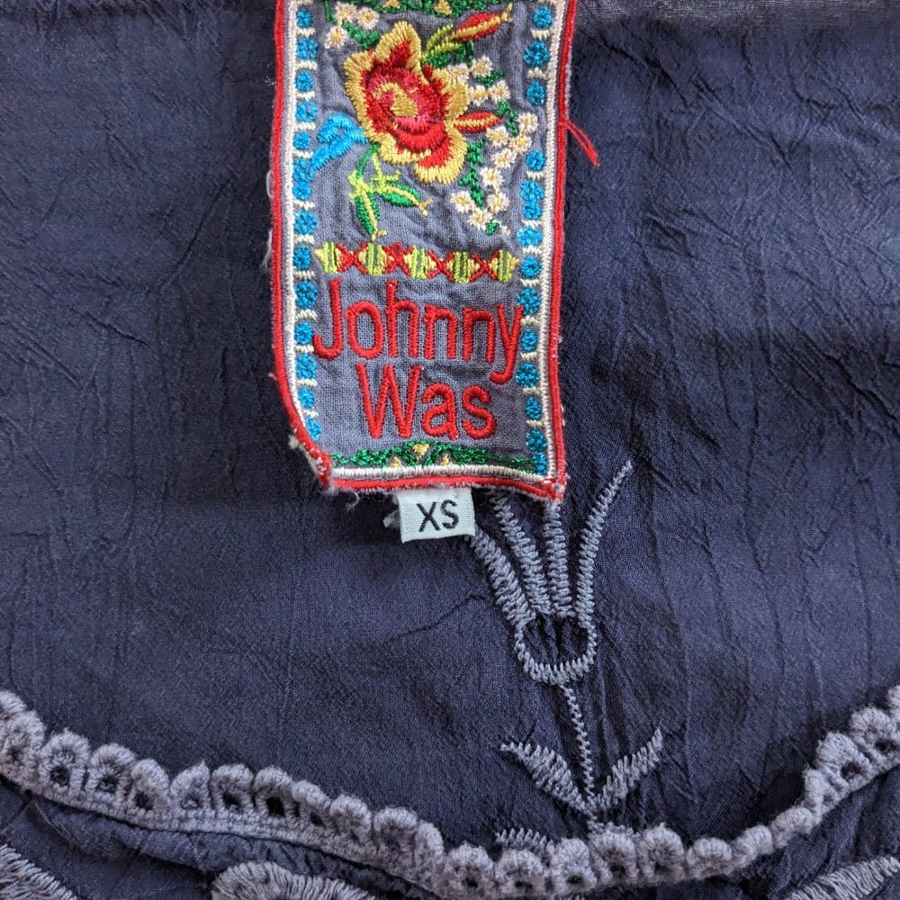 Johnny Was - Embroidered Tunic Top with Lace Panel - Picture 6 of 11